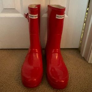 Hunter Mid-Length Rain Boots. Size 8.